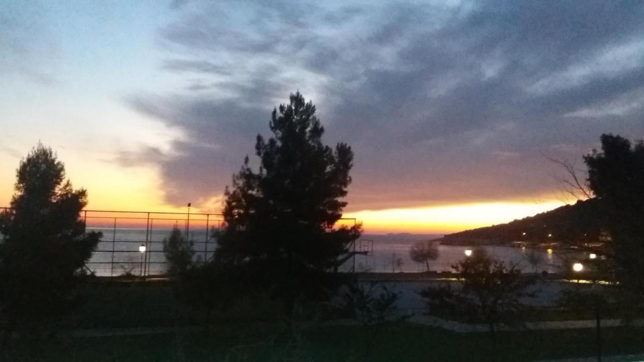 Aegean View Seaside Apartment Kavala Exteriör bild